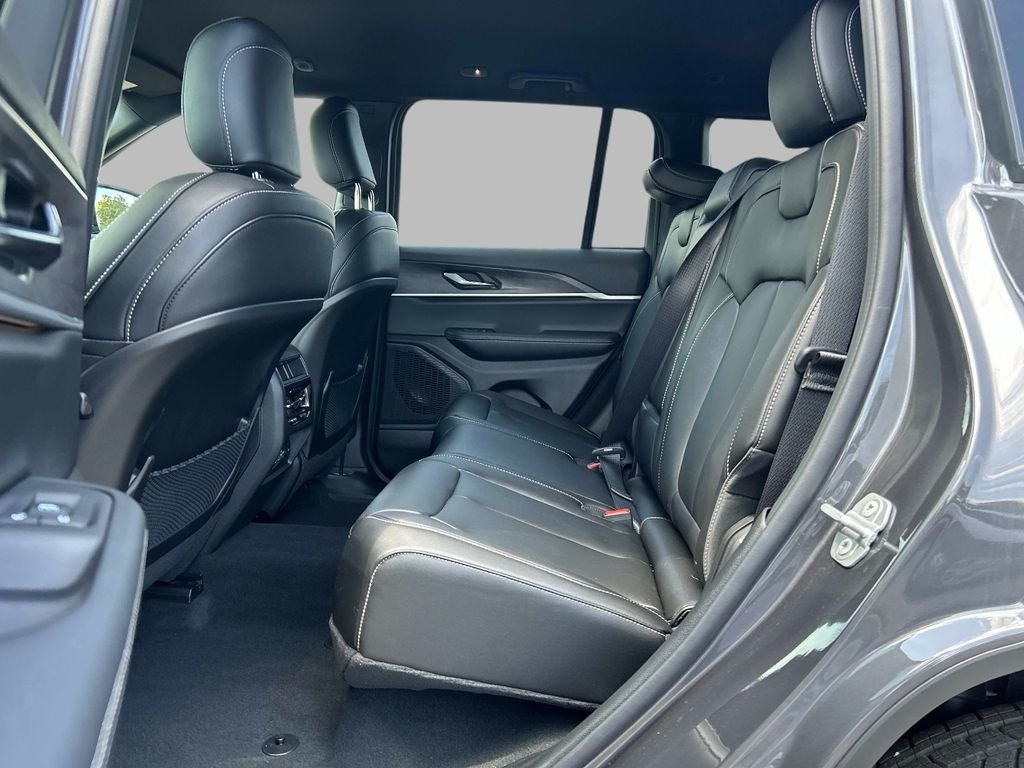 Used 2025 Gray Jeep Limited image 17