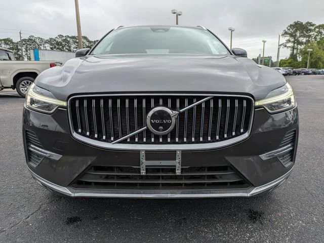 Used 2023 Gray Volvo Plus Bright Theme image 9