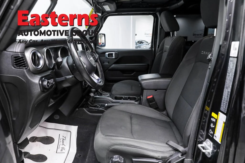 Used 2021 Black Jeep Unlimited Sahara image 14