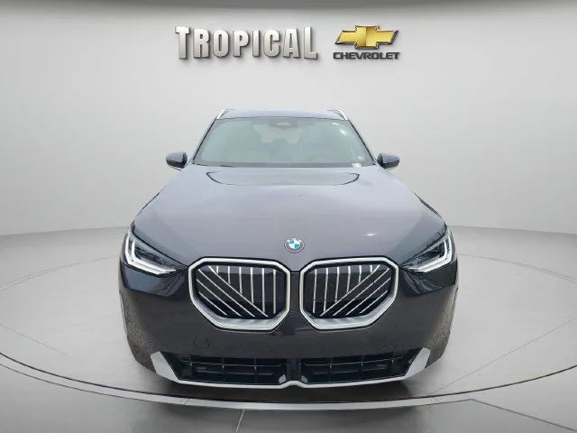 Used 2026  BMW 30 xDrive image 8