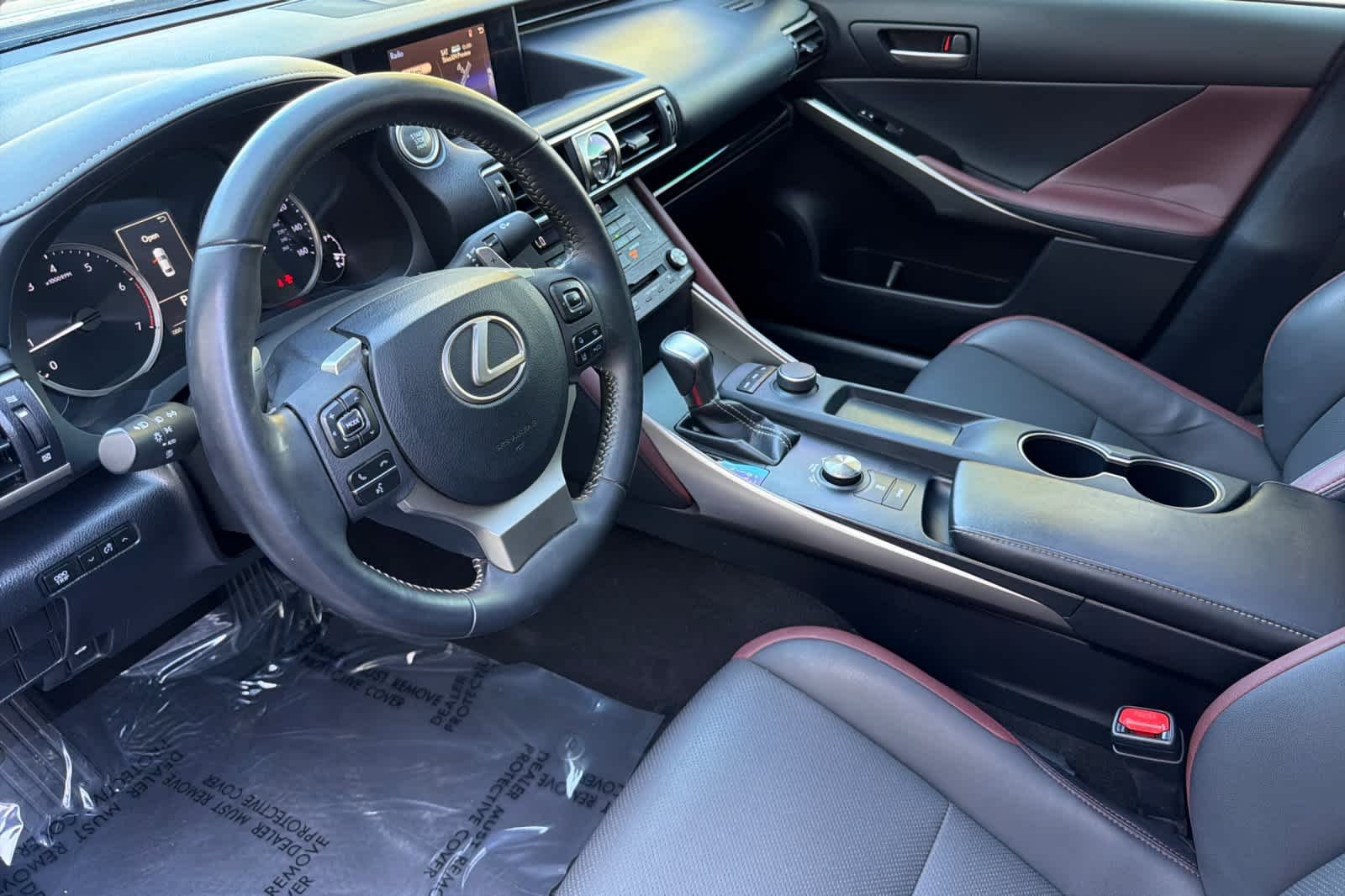 Used 2019 Eminent White Pearl Lexus  image 11