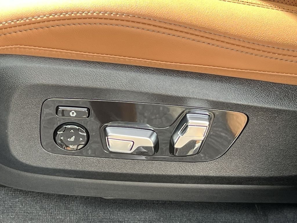 New 2027  BMW xDrive40i image 12