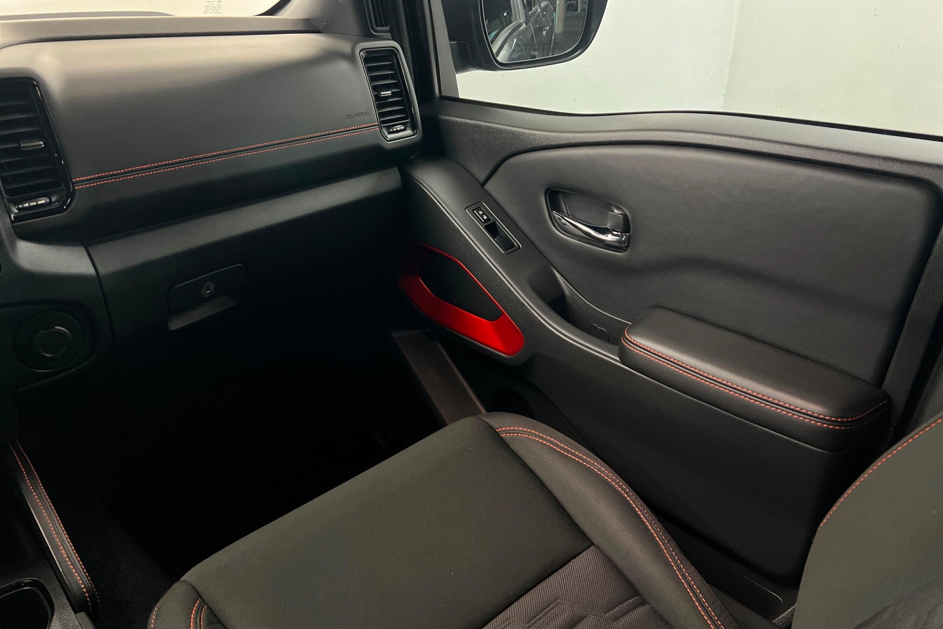 Used 2023 Gun Metallic Nissan PRO-4X image 11