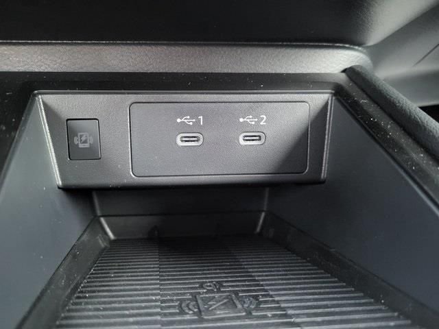 2026 Nissan KICKS SR - Photo 19