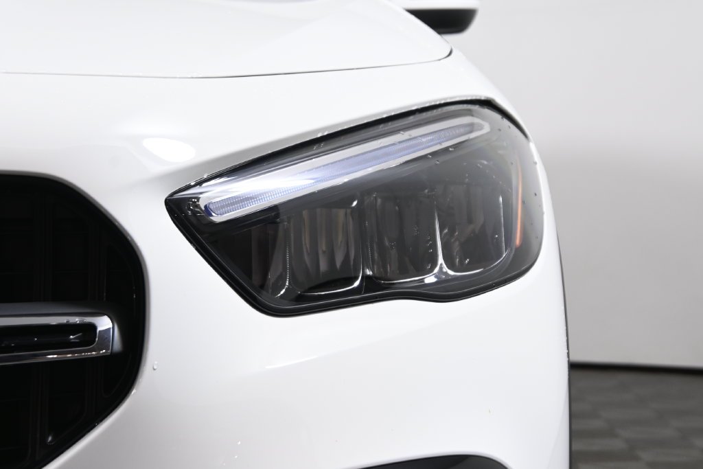 Used 2026 Polar White Mercedes-Benz GLA 250 image 11