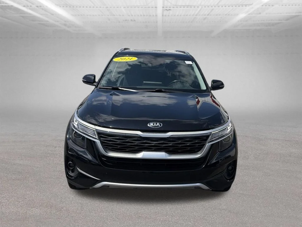 Certified Used 2021 Cherry Black Kia S image 3