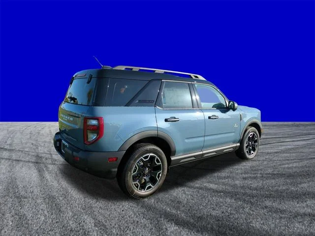 New 2026 Gray Ford Outer Banks image 4
