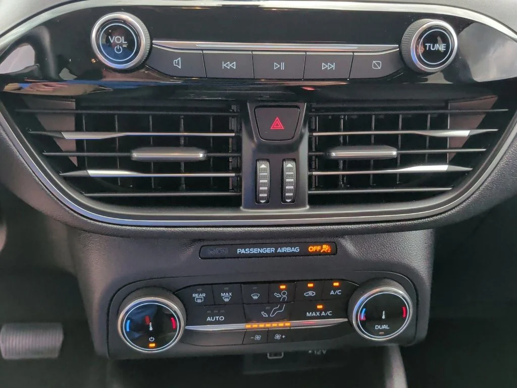 Used 2025 Black Ford Active image 24