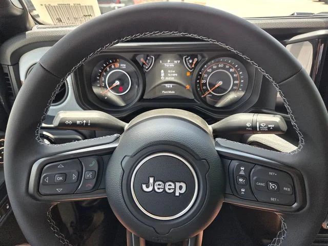 New 2026 Anvil Clear-Coat Exterior Paint Jeep Sport S image 28