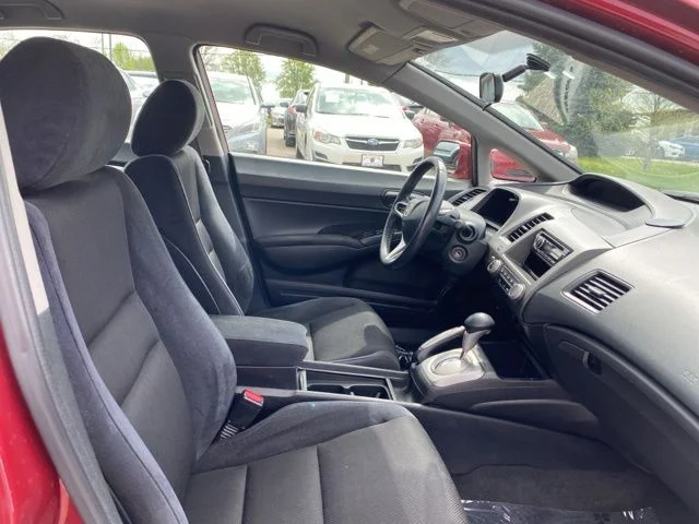 Used 2011 Red Honda LX-S image 28