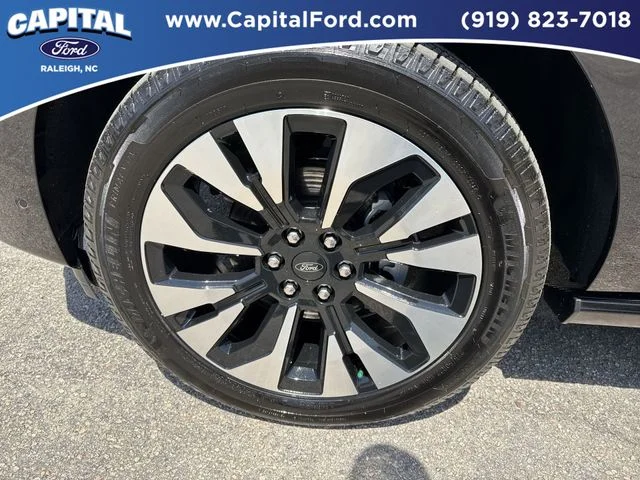 Used 2025 Black Ford Platinum image 12