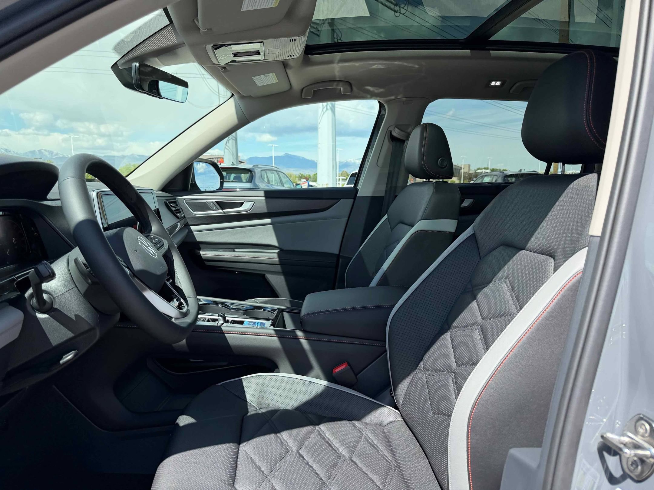 New 2026 Gray Volkswagen 2.0T Peak Edition image 4