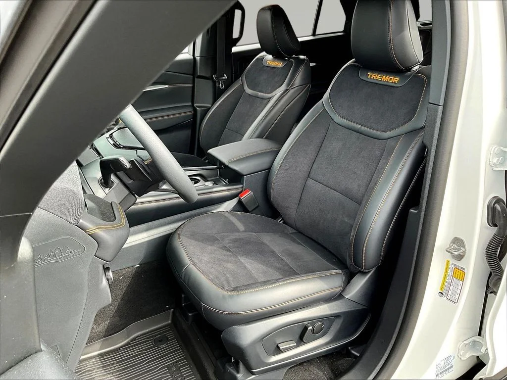 New 2026 Star White Metallic Tri-Coat Ford Tremor® image 26