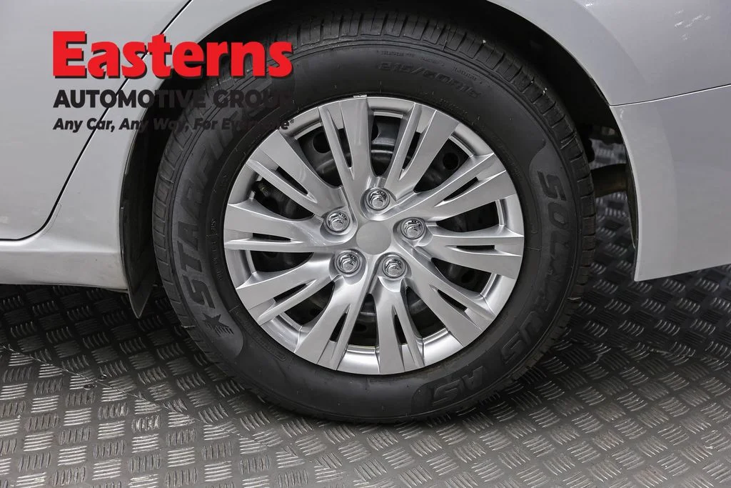 Used 2024 Silver Nissan 2.5 S image 8