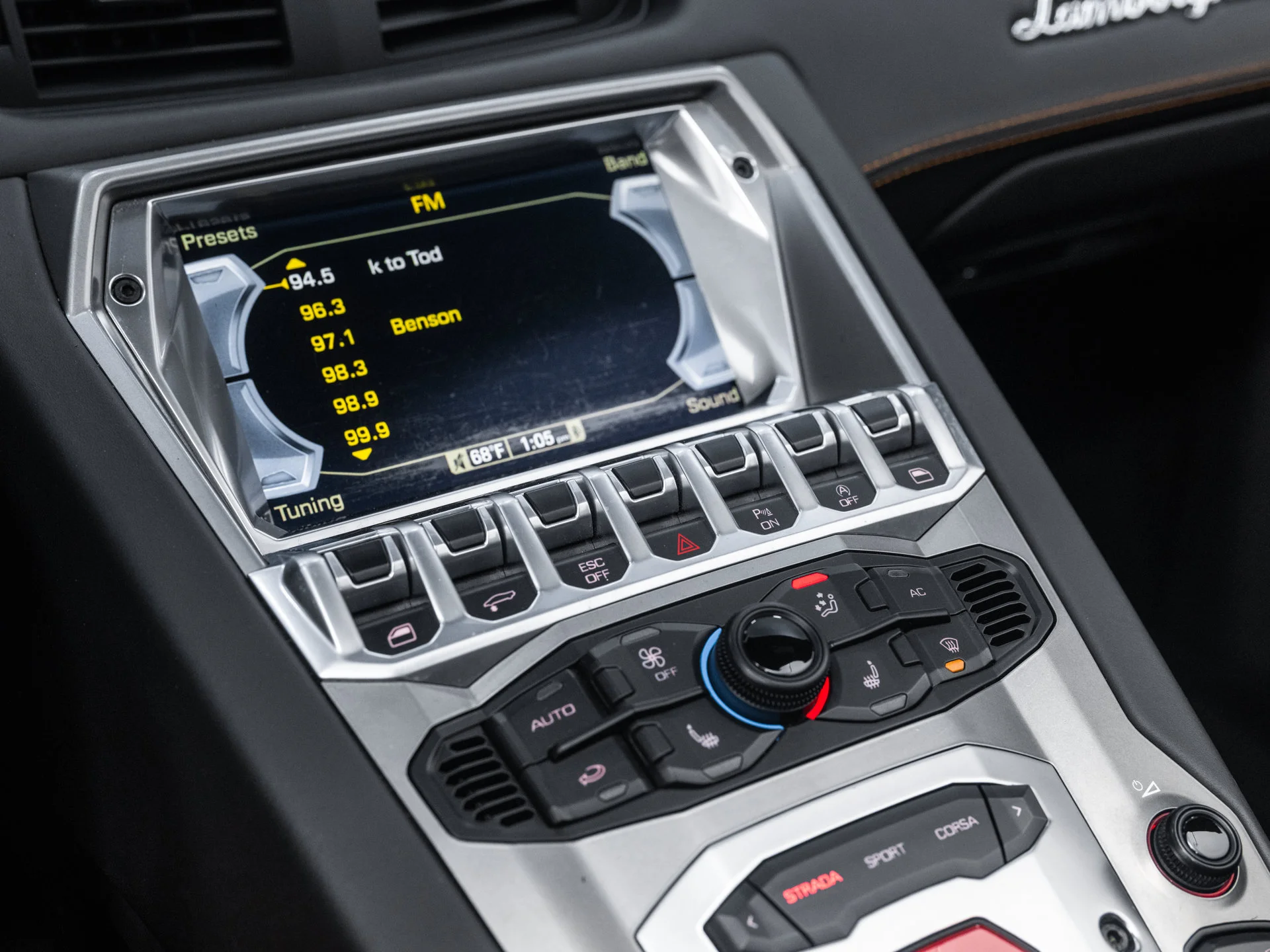 Used 2014  Lamborghini LP700-4 image 49