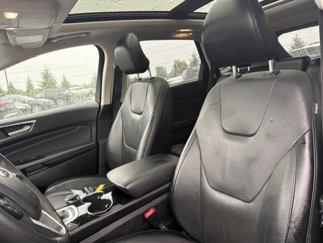 Used 2018 Blue Ford Titanium image 3