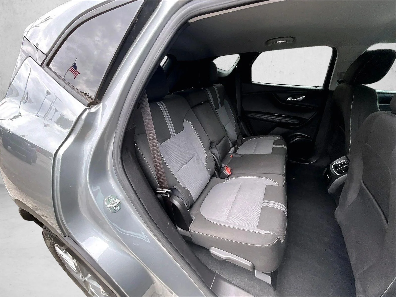 Used 2023 Sterling Gray Metallic Chevrolet LT image 28