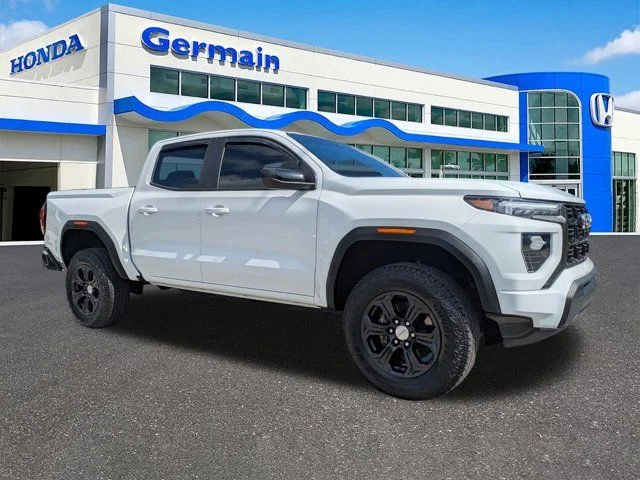 Used 2023 Summit White GMC Elevation image 3