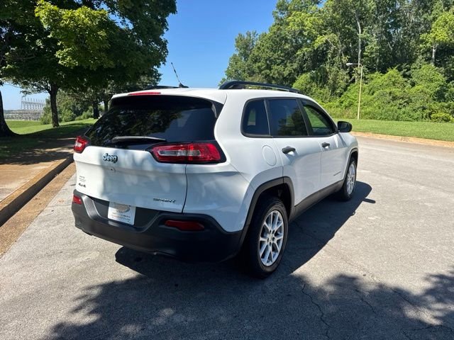 Used 2016 White Jeep Sport image 8