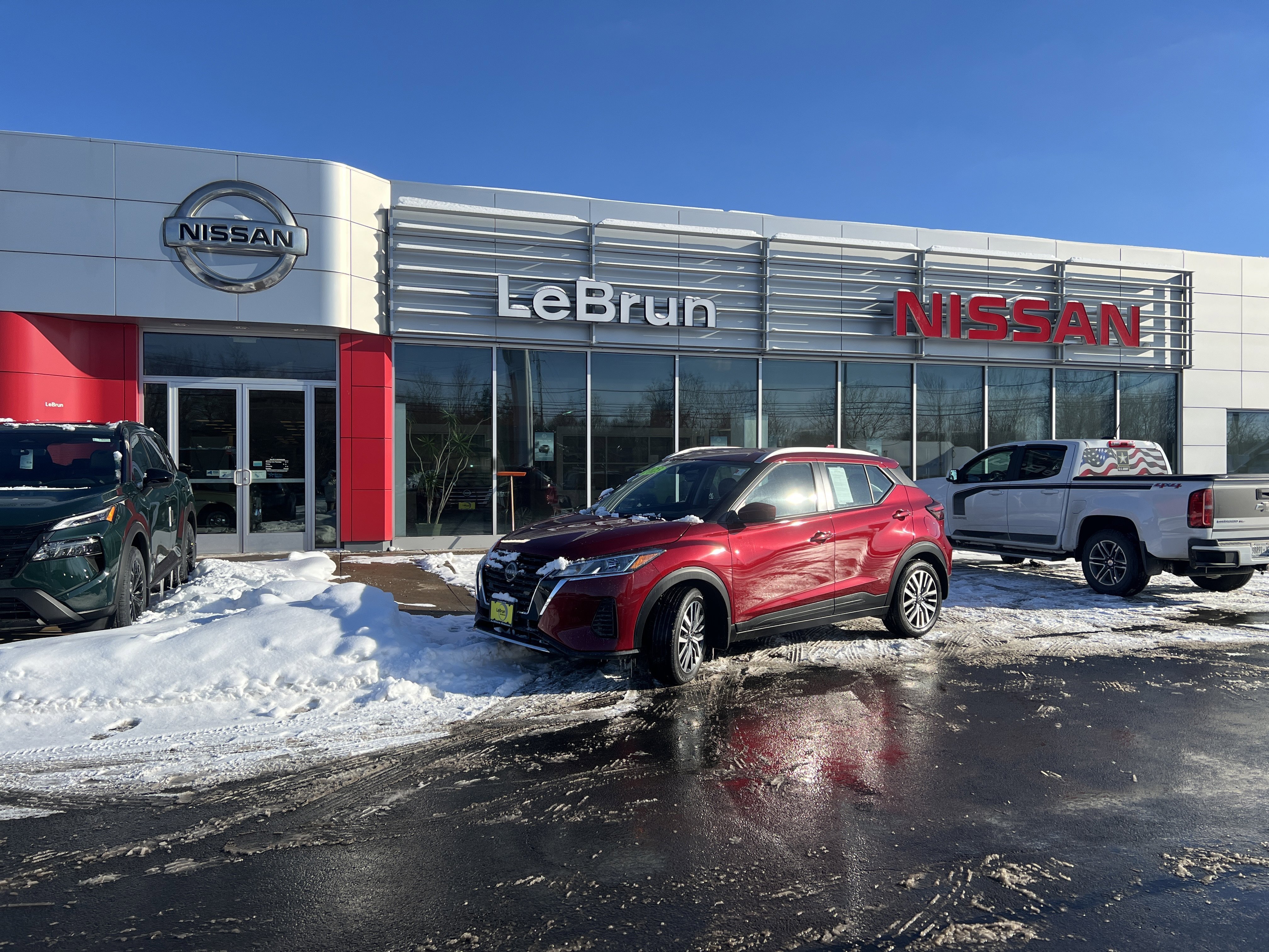 2023 Nissan Kicks SV