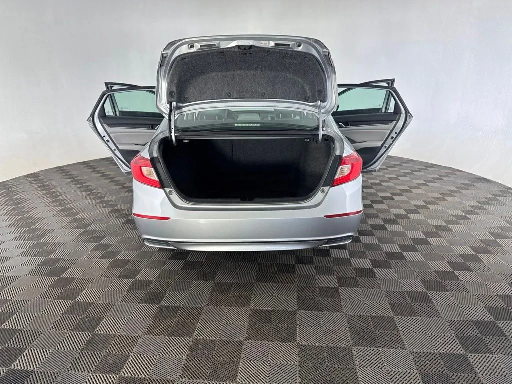 2019 Honda Accord EX - Photo 20