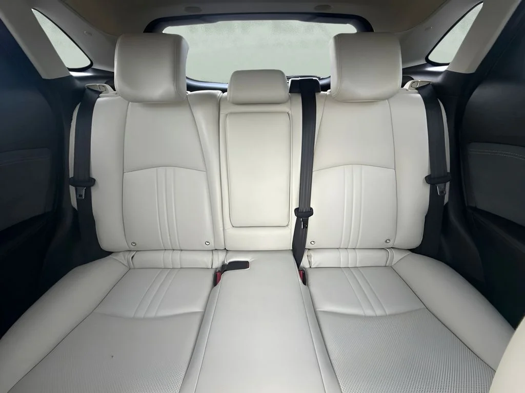 Used 2019 Blue Mazda Grand Touring image 7