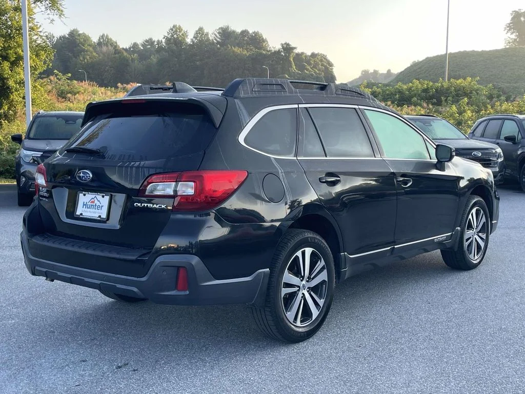 Used 2019 Crystal Black Silica Subaru Limited image 30