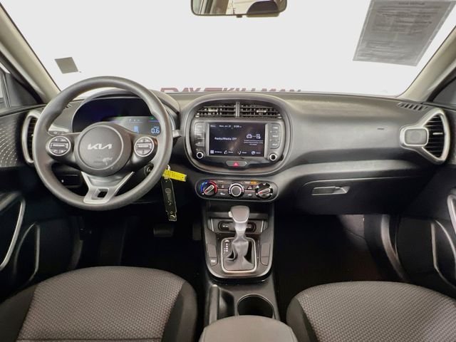 2025 Kia Soul LX - Photo 22