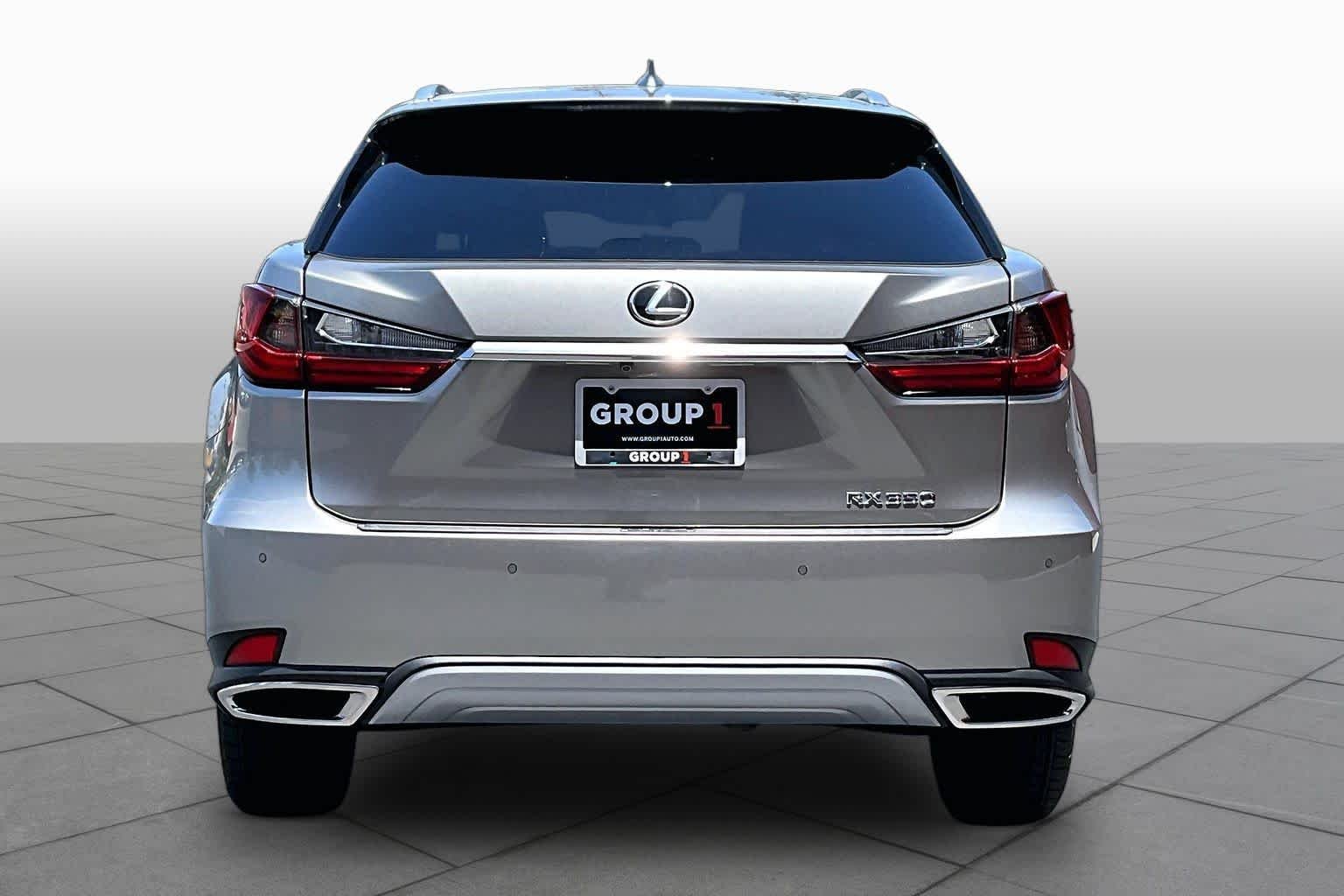 Certified Used 2022 Atomic Silver Lexus  image 5