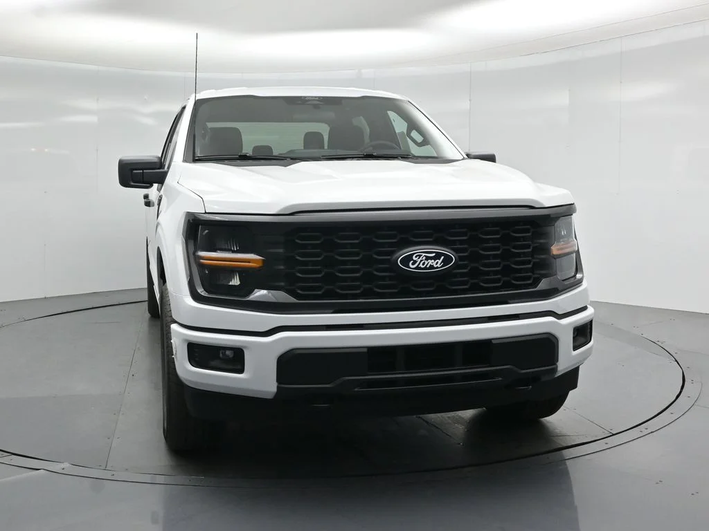 New 2026 Oxford White Ford STX image 47