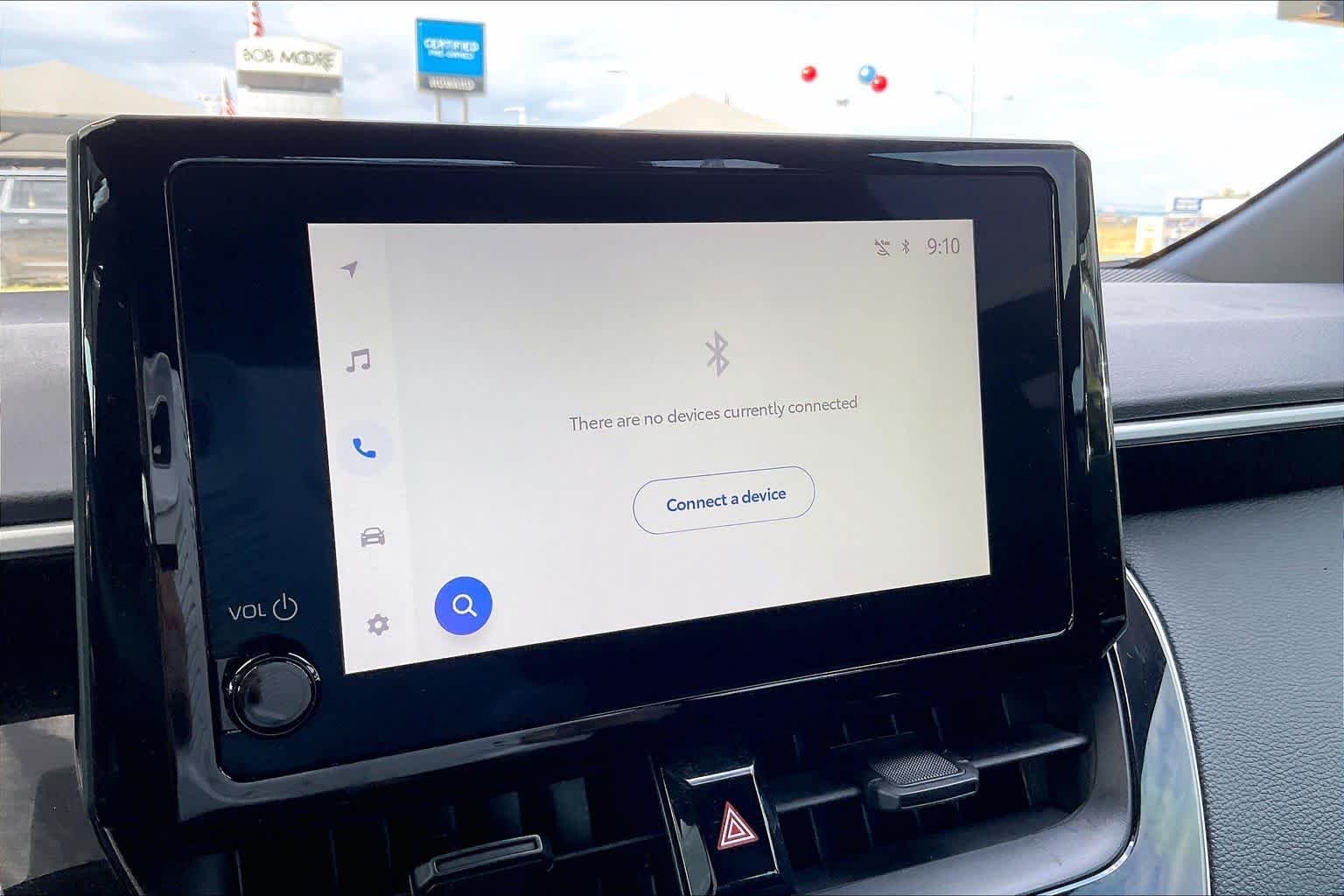Used 2025 Ice Cap Toyota SE image 32