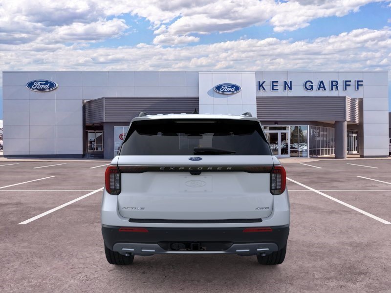 New 2026 Space White Metallic Ford Active image 5