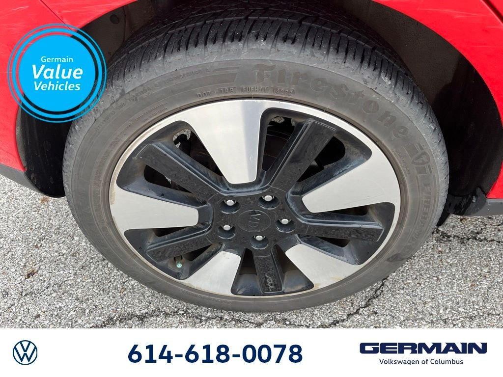 Used 2016 Red Kia Plus image 14