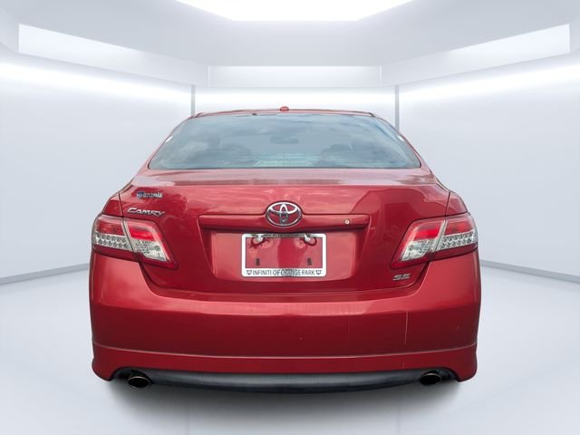 Used 2010  Toyota LE image 4
