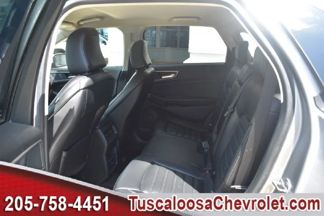Used 2024 Iconic Silver Met Ford SEL image 22