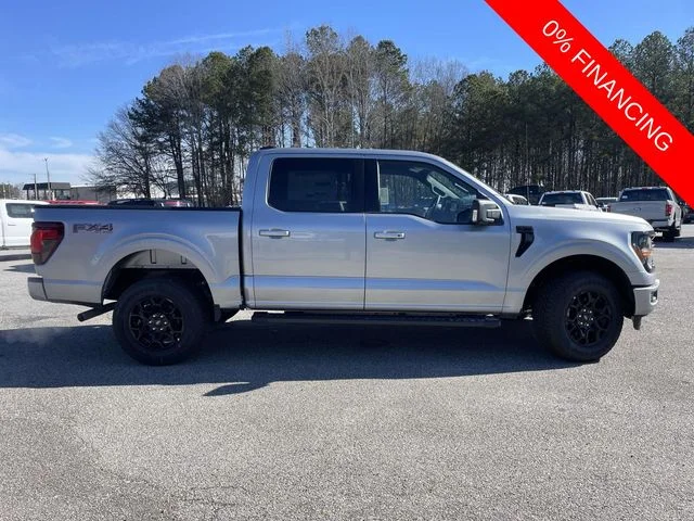 New 2026 Silver Ford XLT image 2