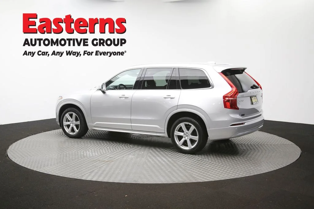 Used 2022 Gray Volvo T5 Momentum image 64
