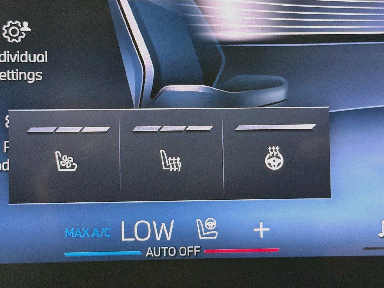 New 2026 Alpine White BMW sDrive40i image 21