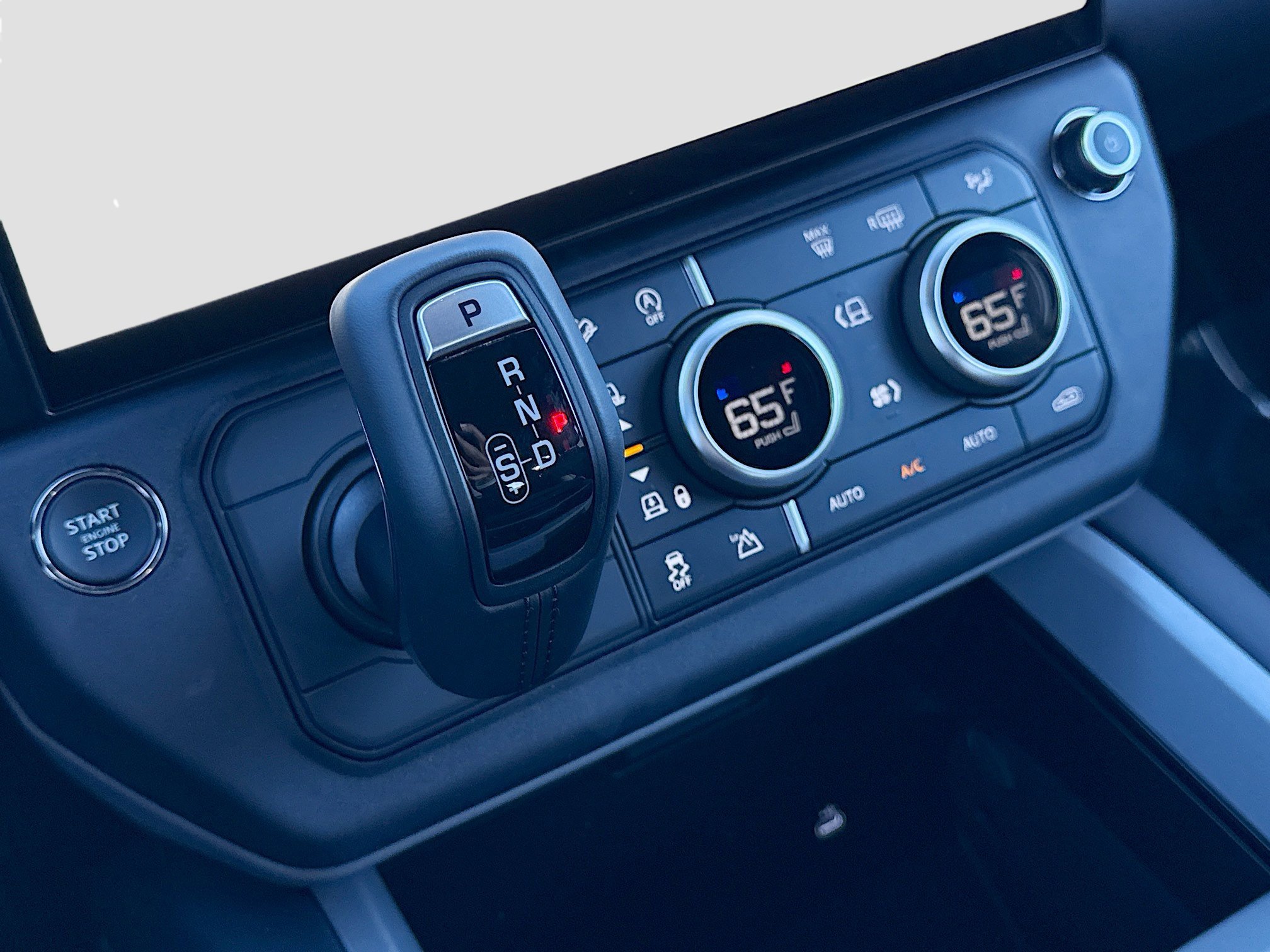 2026 Land Rover Defender X - Photo 29
