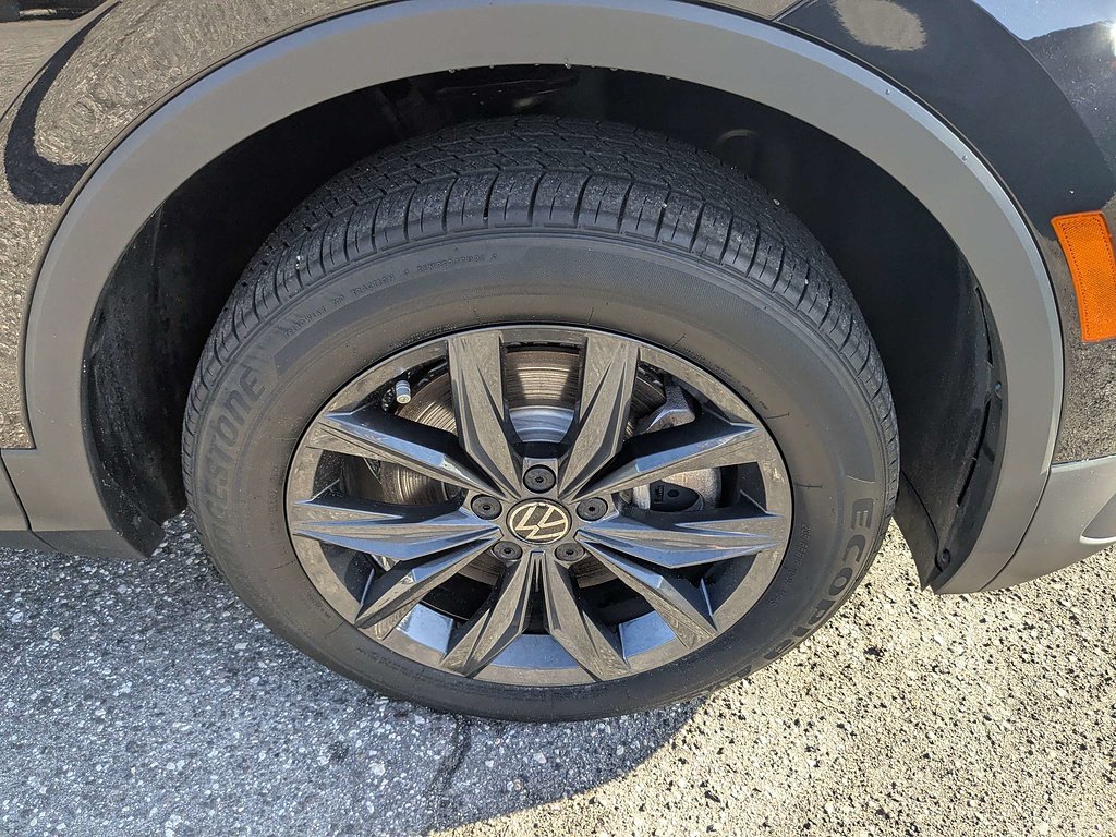 2024 Volkswagen Tiguan SE - Photo 10