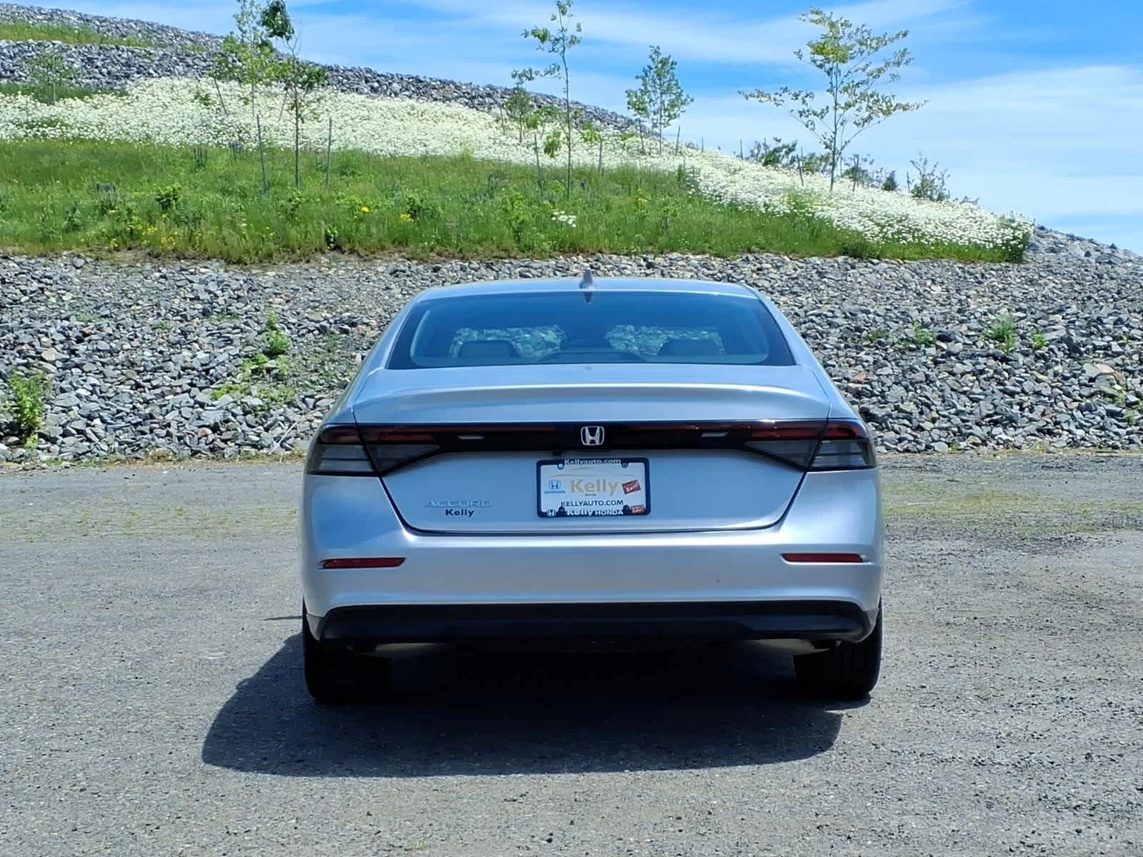 2024 Honda Accord LX - Photo 6