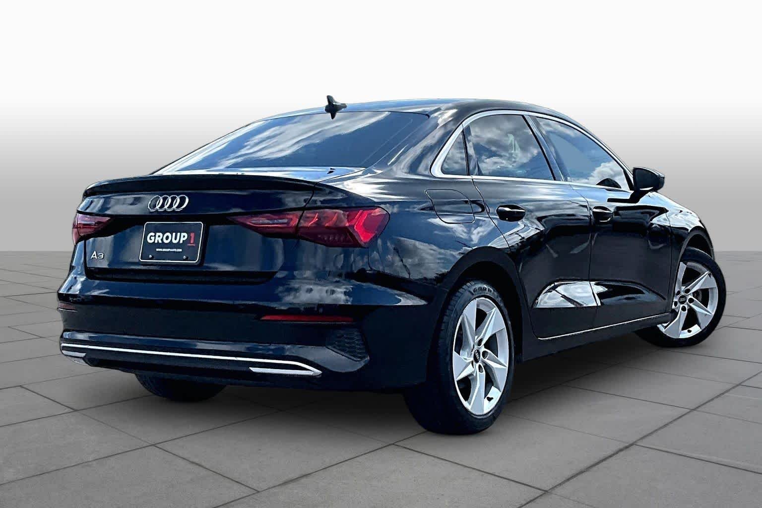 Used 2023 Brilliant Black Audi Premium image 13