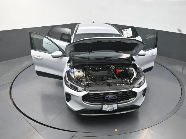 Used 2025 Silver Ford ST-Line Select image 32
