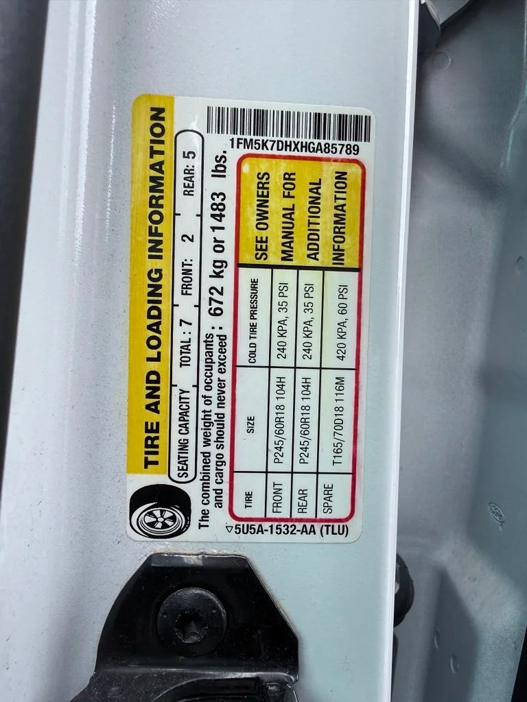 Used 2017 White Ford XLT image 19