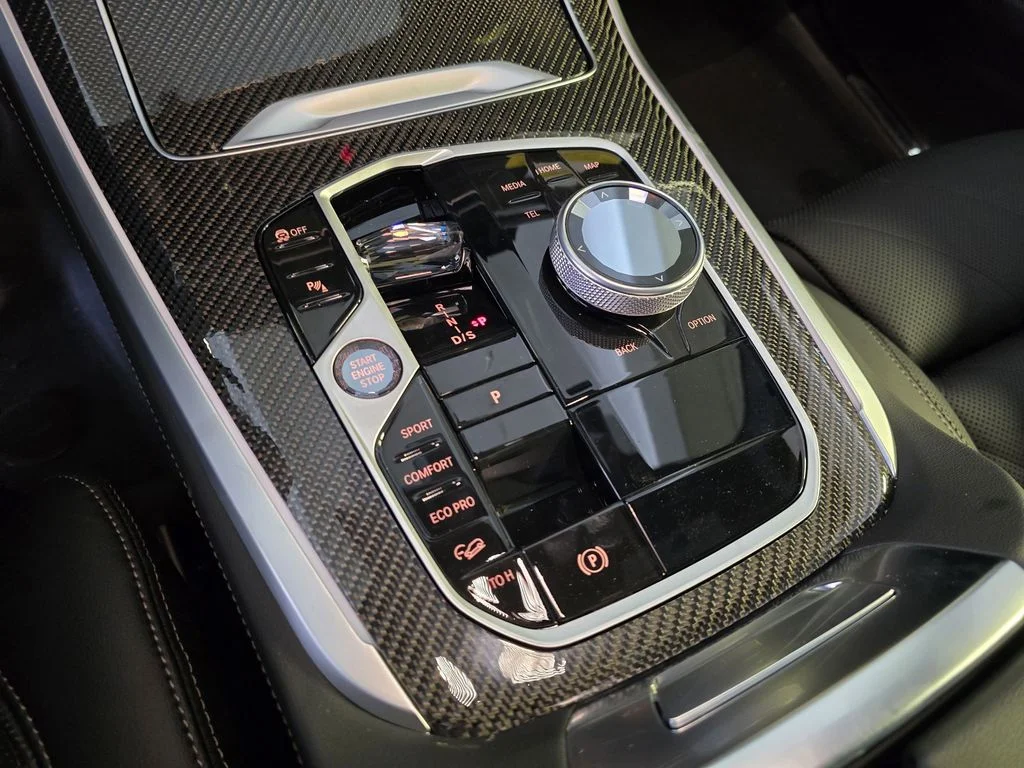 New 2026 Dravit Grey Metallic BMW M60i image 19