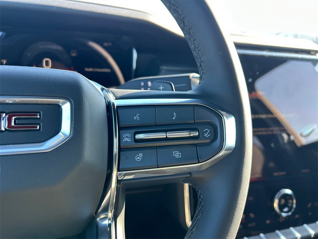 2026 GMC ACADIA - Image 20