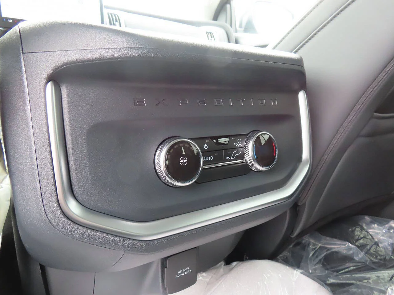 New 2026 Space Silver Metallic Ford Active image 11