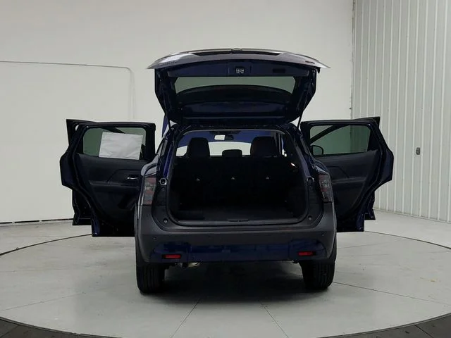 2026 Nissan KICKS SR - Photo 14