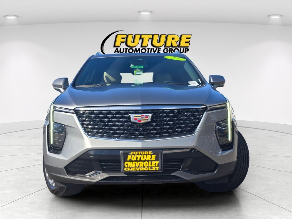 Used 2025 Silver Cadillac Premium Luxury image 2