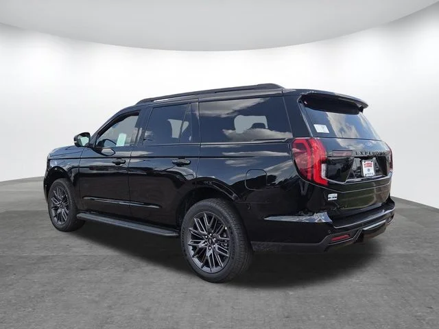 New 2026 Agate Black Metallic Ford Platinum® image 27